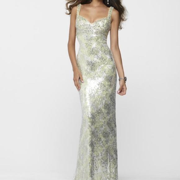 NEW CLARISSE SZ 6 LIMEADE ICE SEQUIN BEADED FORMAL EVENING GOWN - Picture 14 of 15